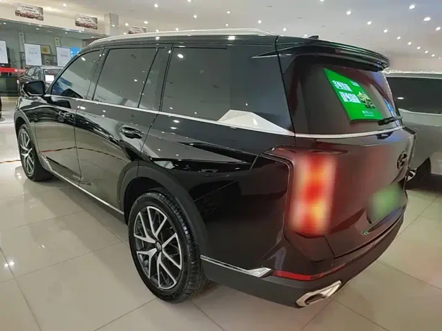 GAC Trumpchi GS8 — Фото автомобиля 4