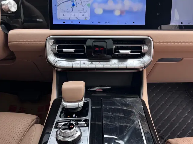 BAIC BJ60 Thunder — Фото автомобиля 12