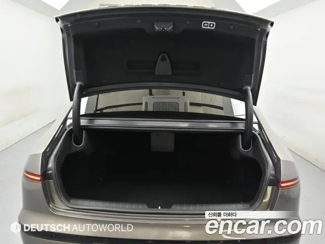 Hyundai Grandeur GN7 — Фото автомобиля 18