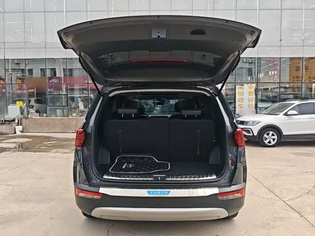 Hyundai Custo — Фото автомобиля 18