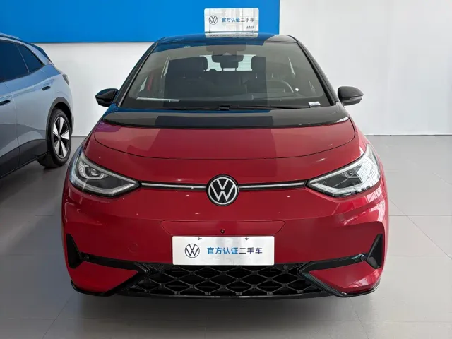 Volkswagen ID.3 — Фото автомобиля 2