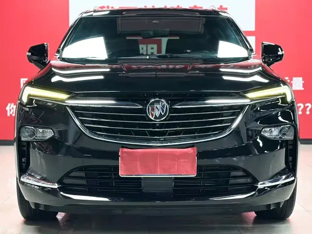 Buick Enclave — Фото автомобиля 3