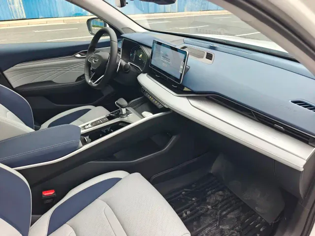 Geely Xingrui — Фото автомобиля 12