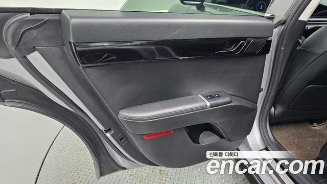 Hyundai Grandeur GN7 — Фото автомобиля 14