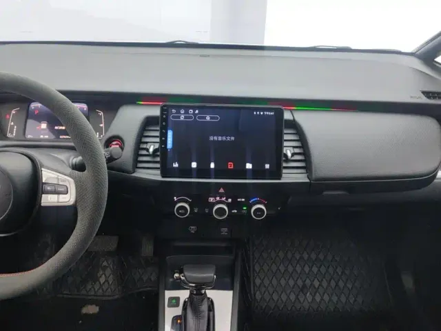 Honda Fit — Фото автомобиля 13