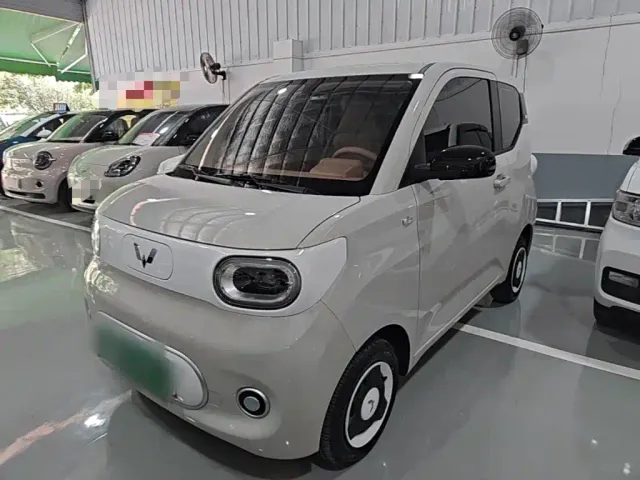 Фотография автомобиля — Wuling Hongguang Mini EV
