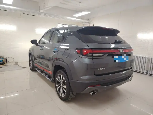 Changan CS35 Plus — Фото автомобиля 6