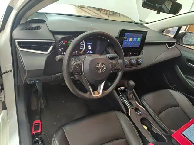 Toyota Corolla — Фото автомобиля 9