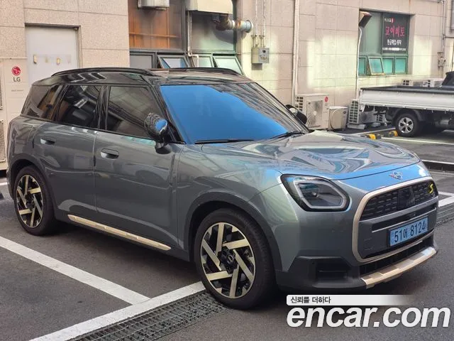 MINI Countryman — Фото автомобиля 3