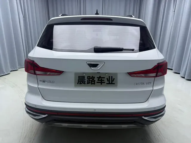 Jetta VS7 — Фото автомобиля 5