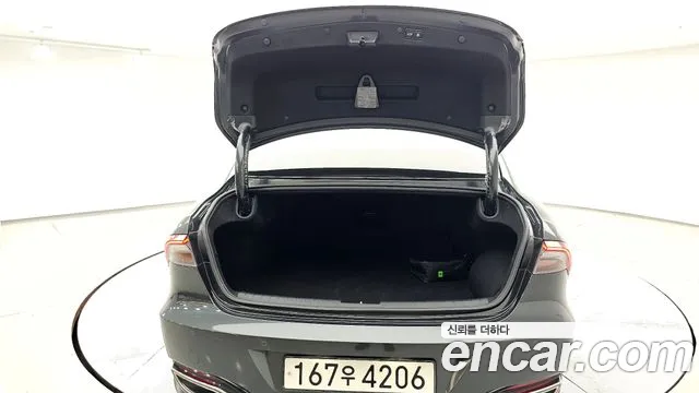 Hyundai Grandeur — Фото автомобиля 20