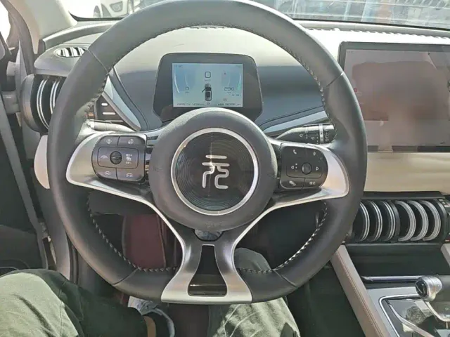 BYD Yuan PLUS — Фото автомобиля 10