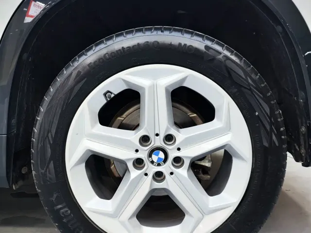 BMW X1 — Фото автомобиля 15
