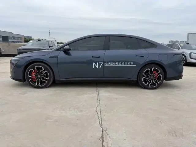 Nissan N7 — Фото автомобиля 4