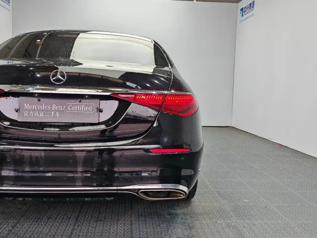 Mercedes-Benz S-Class — Фото автомобиля 19