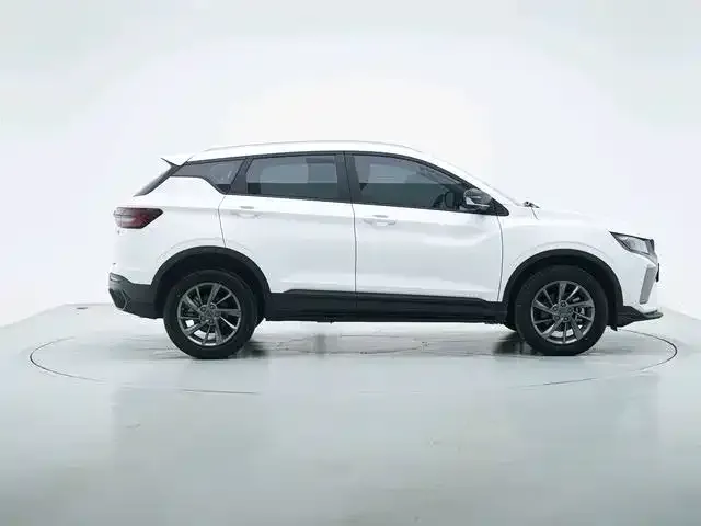 Geely Binyue — Фото автомобиля 3