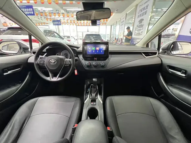 Toyota Corolla — Фото автомобиля 8