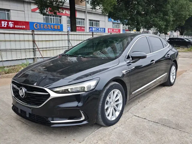 Фотография автомобиля — Buick LaCrosse