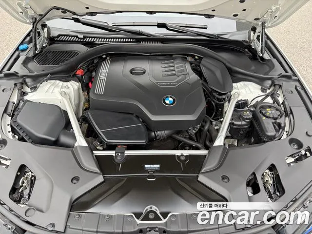 BMW 5 Series G30 — Фото автомобиля 6