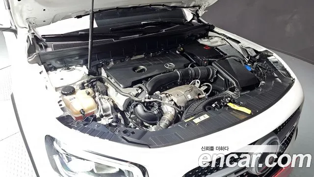Mercedes-Benz GLB-Class — Фото автомобиля 6