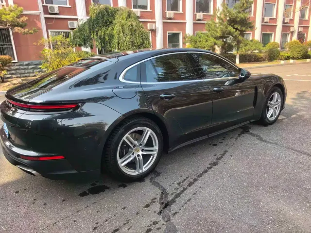 Porsche Panamera — Фото автомобиля 4