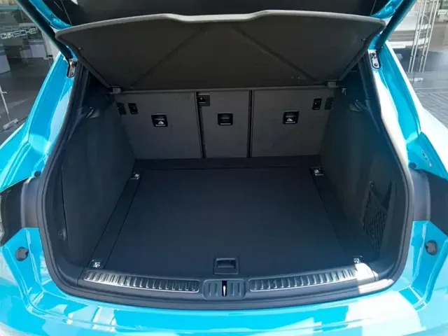 Porsche Macan — Фото автомобиля 22