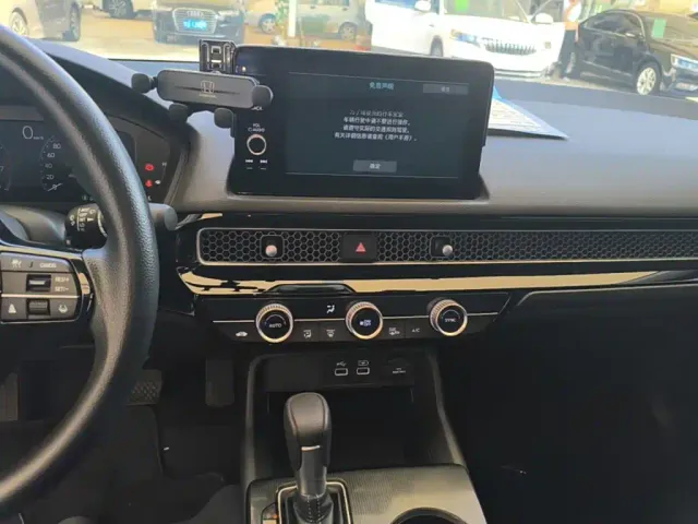 Honda Civic — Фото автомобиля 12
