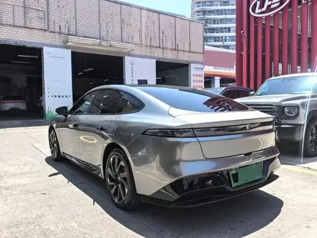 Dongfeng eπ 007 — Фото автомобиля 9