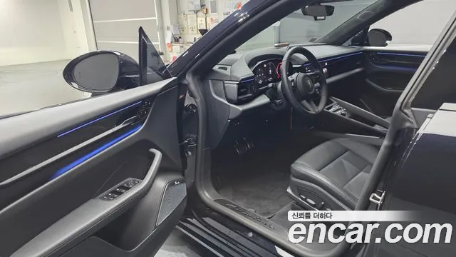 Porsche Macan — Фото автомобиля 10