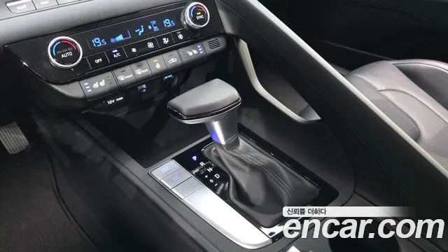 Hyundai AVANTE Avante (CN7) — Фото автомобиля 9