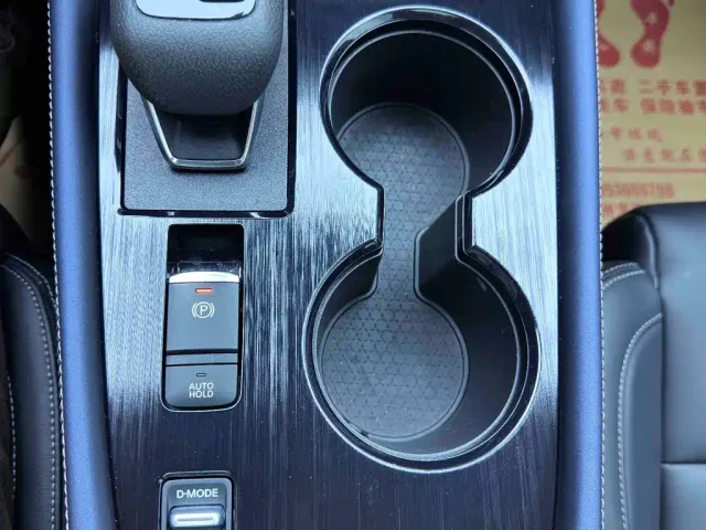Nissan Qashqai — Фото автомобиля 16
