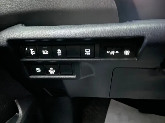 Toyota Sienna — Фото автомобиля 17