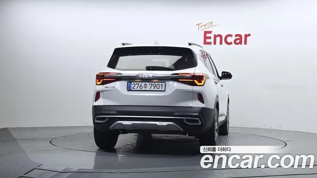 Kia Seltos Seltos Бензин 1.6 турбо 2WD — Фото автомобиля 4