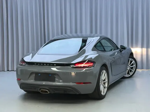 Porsche 718 — Фото автомобиля 6
