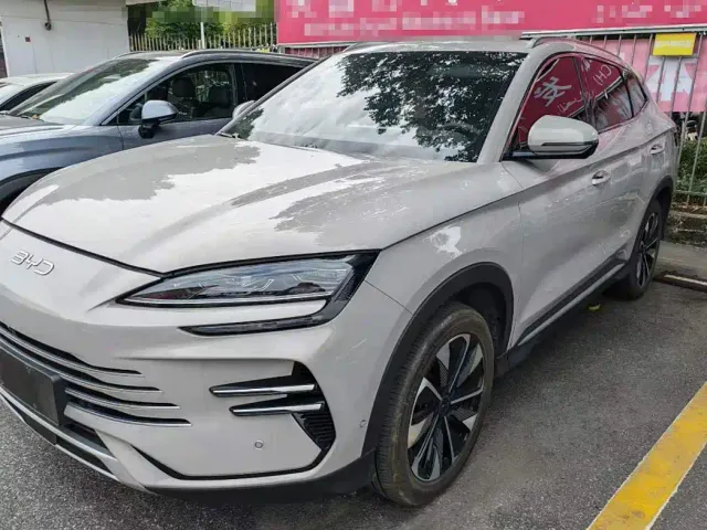 Фотография автомобиля — BYD Song PLUS