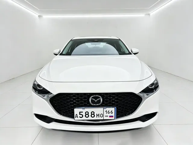 Mazda Axela — Фото автомобиля 2