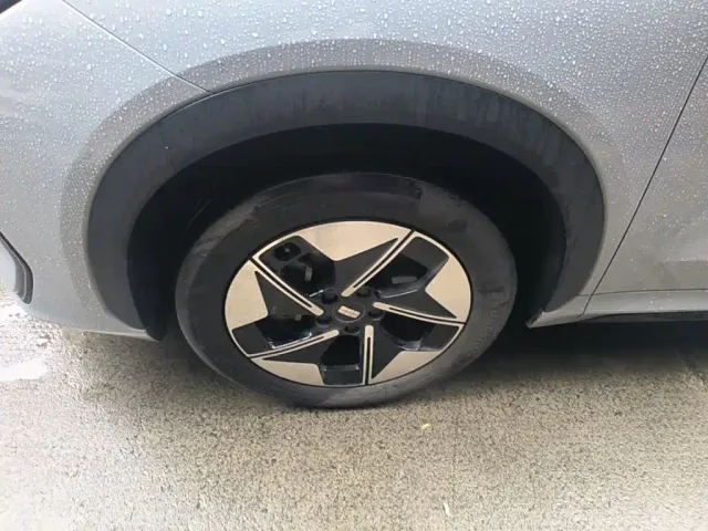 Geely Galaxy E5 — Фото автомобиля 22