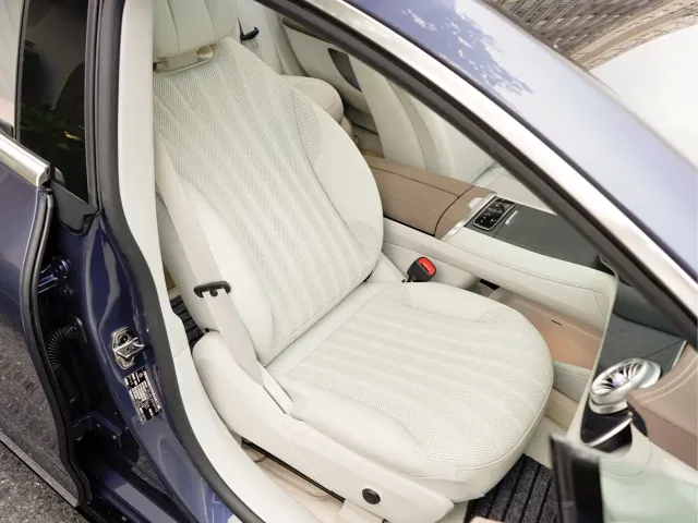 Mercedes-Benz EQS — Фото автомобиля 16