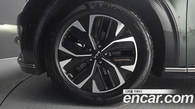 Kia EV6 — Фото автомобиля 5