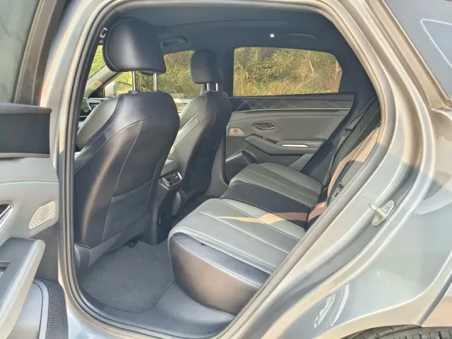 BYD Qin L — Фото автомобиля 6