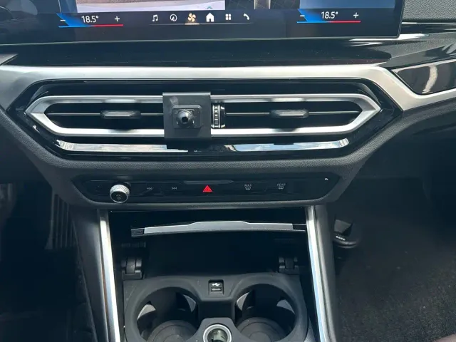 BMW 3 Series — Фото автомобиля 11