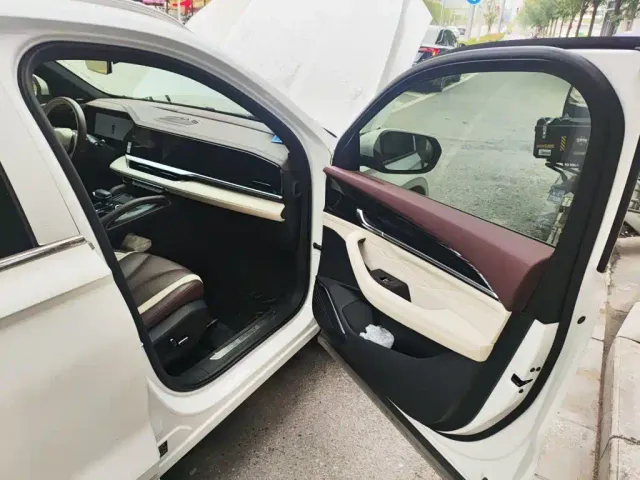 Geely Xingyue L 2021 2.0TD DCT EVO FWD Intelligent Premium Edition — Фото автомобиля 19