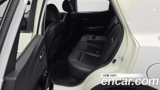 KG_Mobility_Ssangyong TIBOLI Very New Tivoli Бензин 1.5 2WD — Фото автомобиля 11