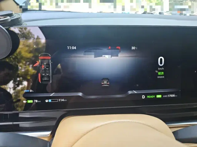 Voyah Auto Voyah Dreamer 2022 Low Carbon Edition Home — Фото автомобиля 7