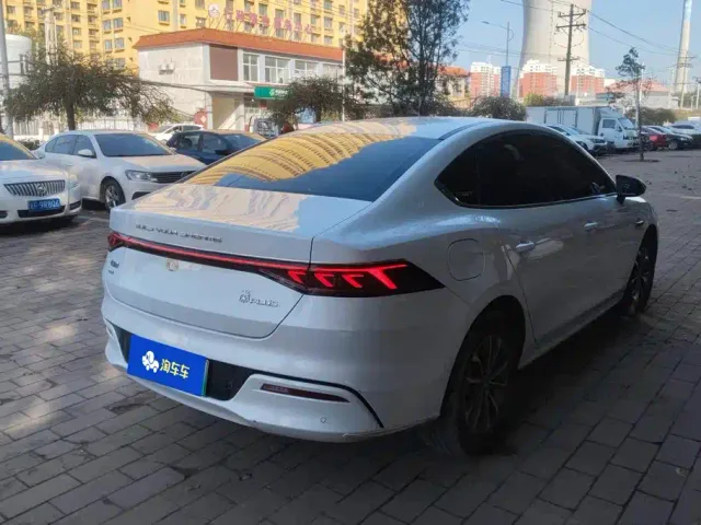 BYD Qin PLUS — Фото автомобиля 3