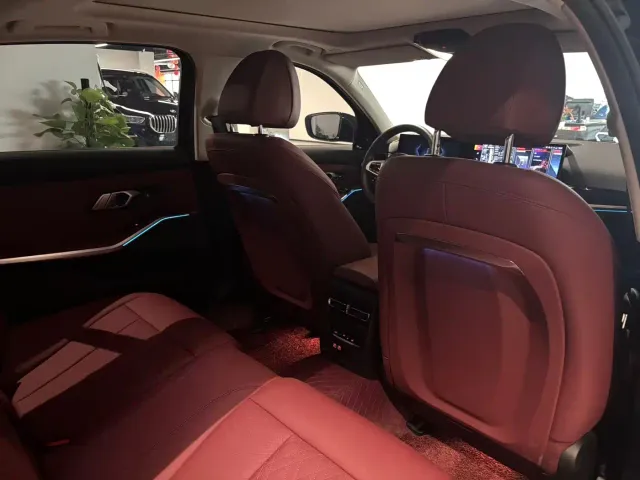 BMW i3 — Фото автомобиля 14
