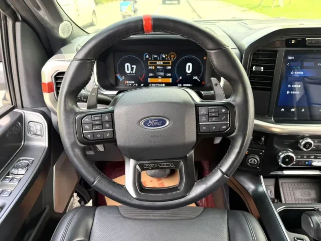 Ford F-150 Raptor — Фото автомобиля 7