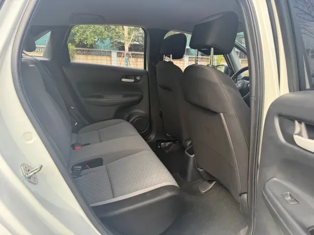 Honda Fit — Фото автомобиля 9