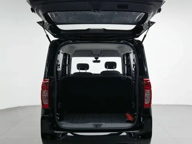 Wuling Zhiguang NEV — Фото автомобиля 16