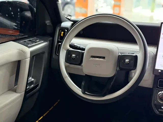 iCAR V23 — Фото автомобиля 6